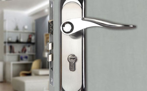 保定開鎖（開鎖公司24小時(shí)上門服務(wù)）